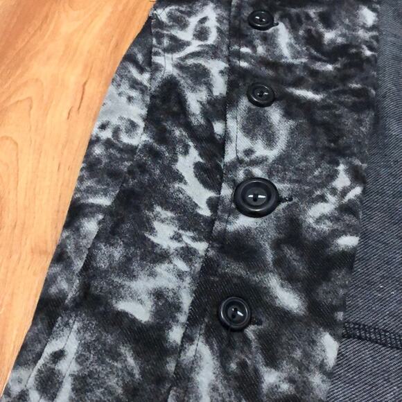 Daytrip Tie Dye Vest Size Medium - Picture 5 of 8